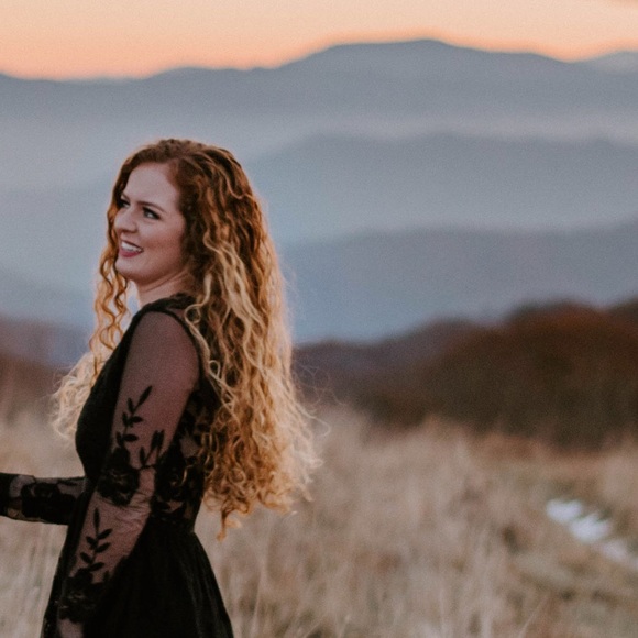 Meet your Posher, Korrey - Picture 1 of 1